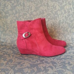 Impo Red Suede Ankle Booties with Decorative Buckle Size 9.5